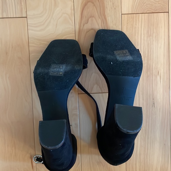 Nicole Miller black 7 1/2 heels - Picture 3 of 5